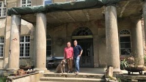 Schlossbesitzer in mecklenburg vorpommern 100~1920x1080