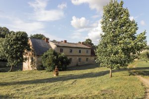 Dienstbotenhaus scheden