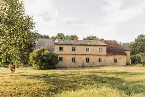 Dienstbotenhaus scheden