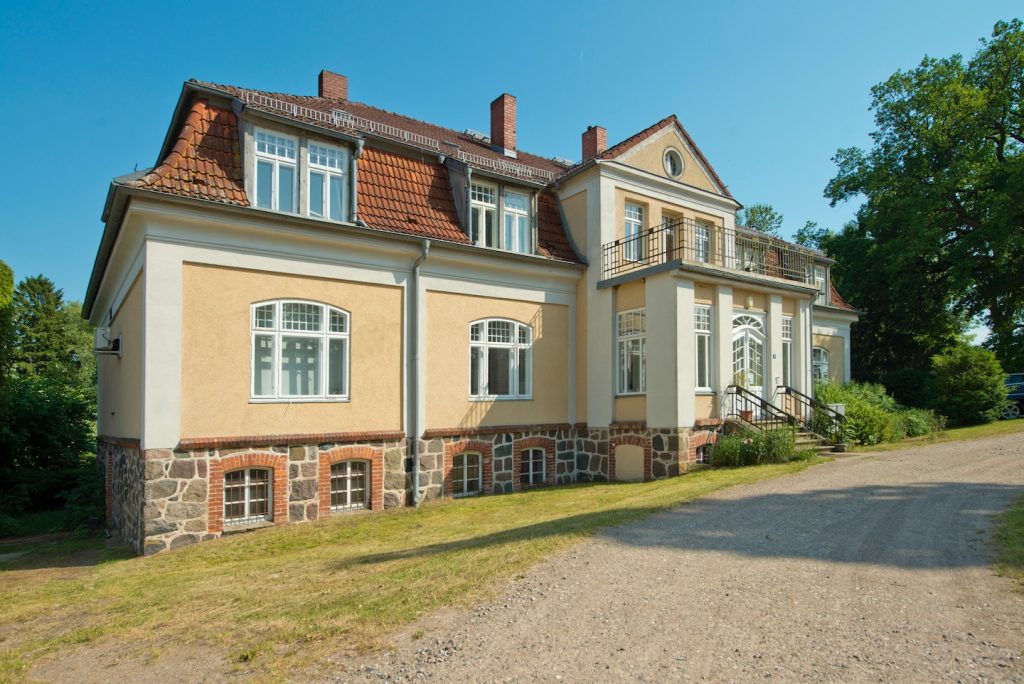 Gutshaus neu kaeblich 39